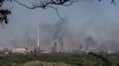 Ucrania intenta mantener la planta química de Azot mientras Rusia corta las vías de abastecimiento