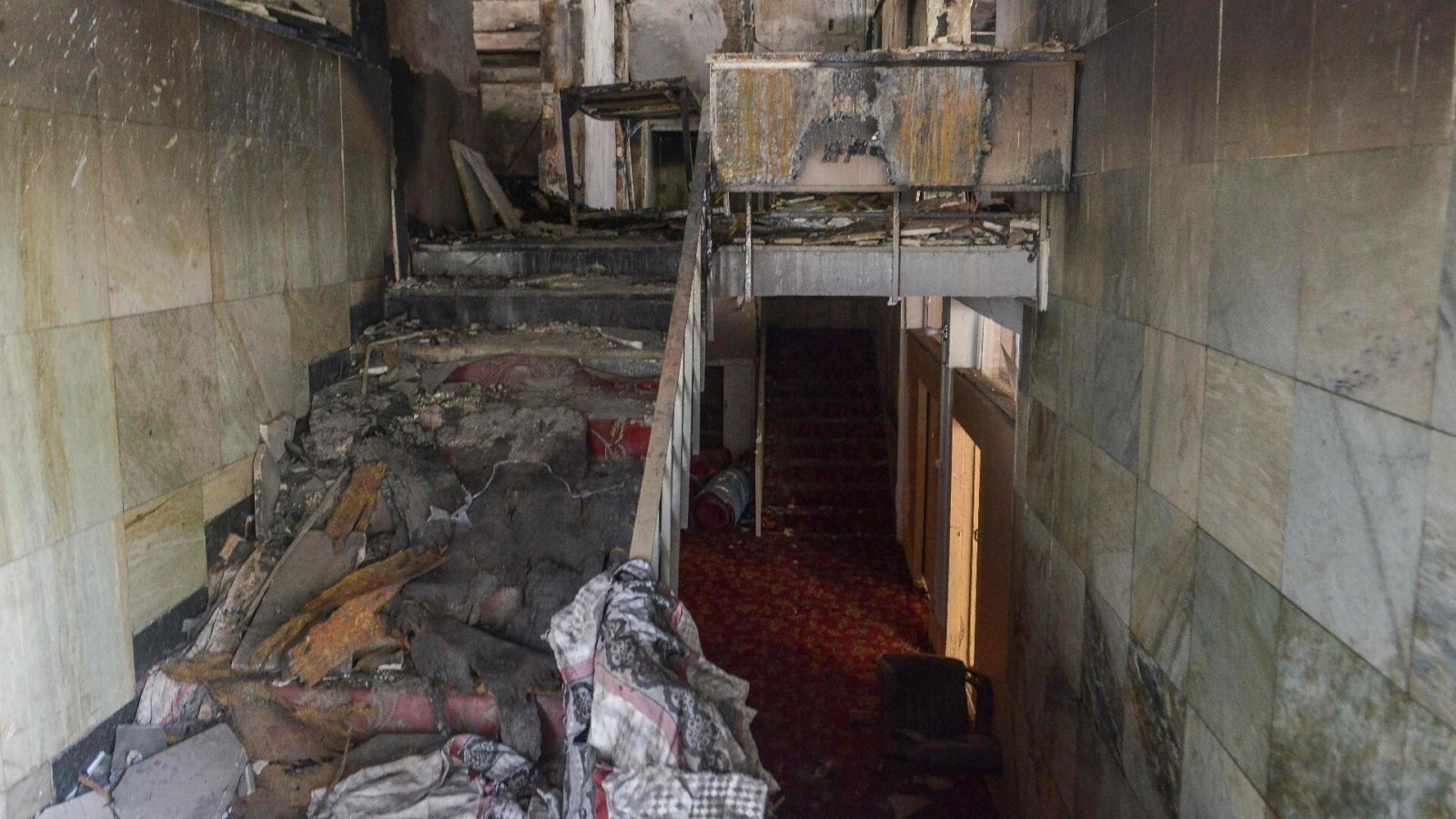 Los restos de otro atentado en Kabul