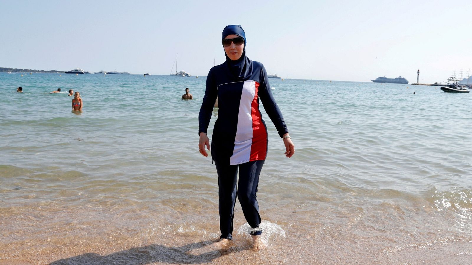 Grenoble prohibe el 'burkini'