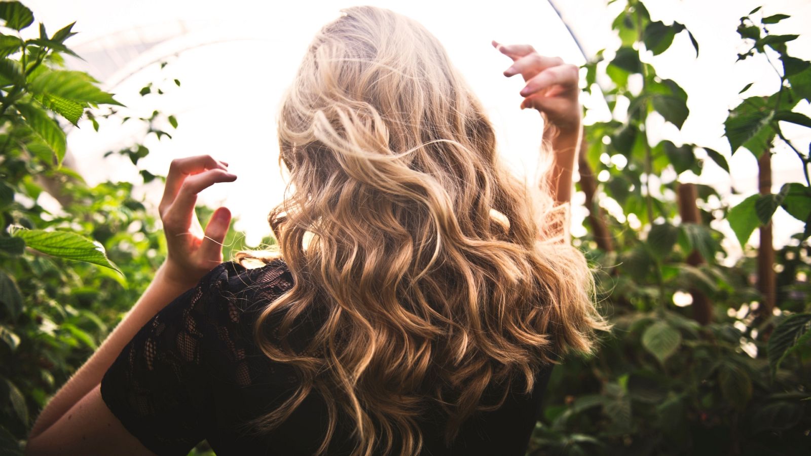 ondas-surferas-peinado-tendencia-verano