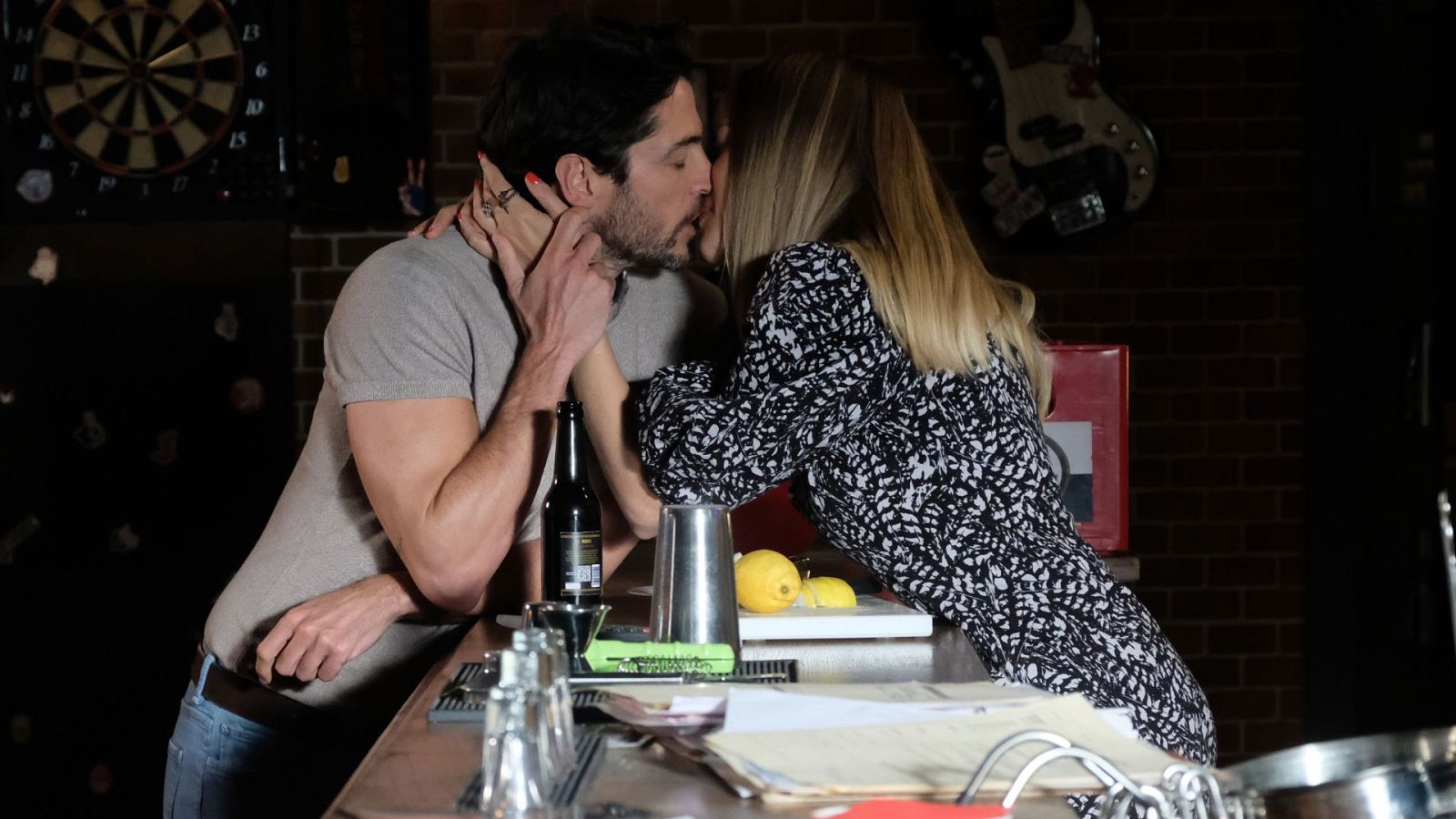 Avance 'Servir y proteger': Iker y Luna quieren ser una familia