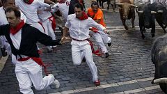 El pañuelo, la faja y la ropa blanca: ¿cuántos nos cuesta vestirnos en San Fermín?