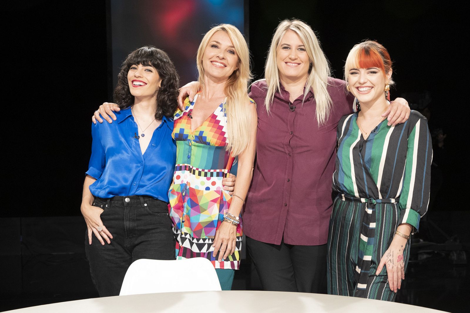 Cayetana Guillén Cuervo a Coco Dáve, Rocío Saiz y Alba Reche.