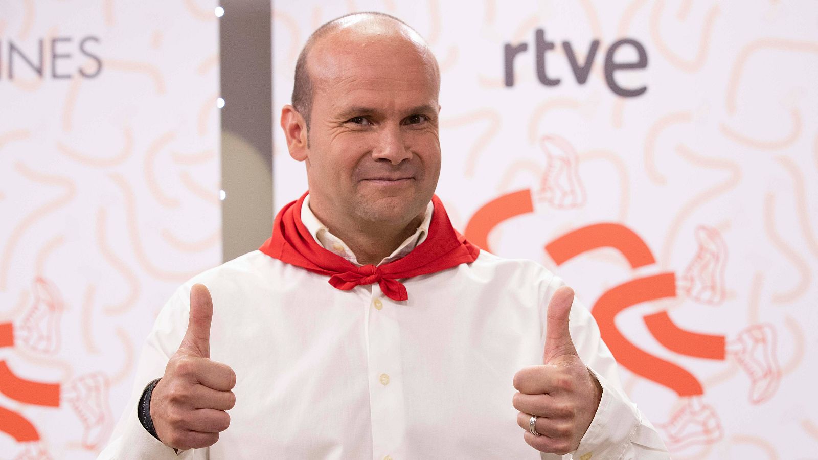 El corredor y comentarista Teo Lázaro.