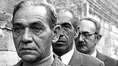 El dolor en los ojos de tres supervivientes de Mauthausen captado en una foto