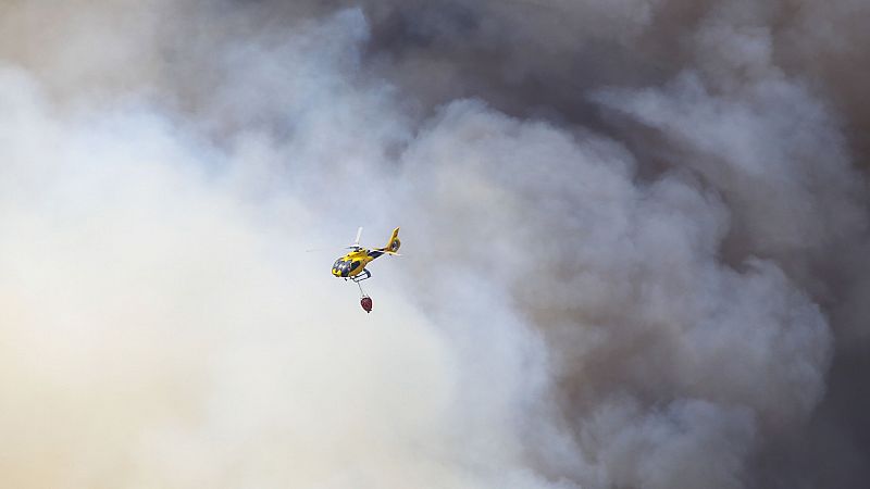 El fuego devora más de 20.000 hectáreas y mata a un brigadista durante la extinción de un incendio en Zamora