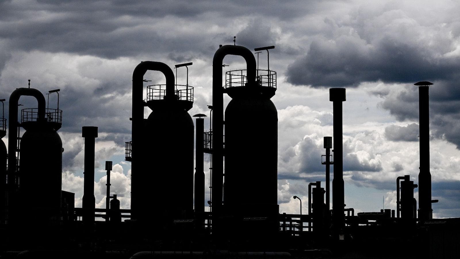 Vista de las tuberías de gas en la estación compresora de Mallnow, Alemania