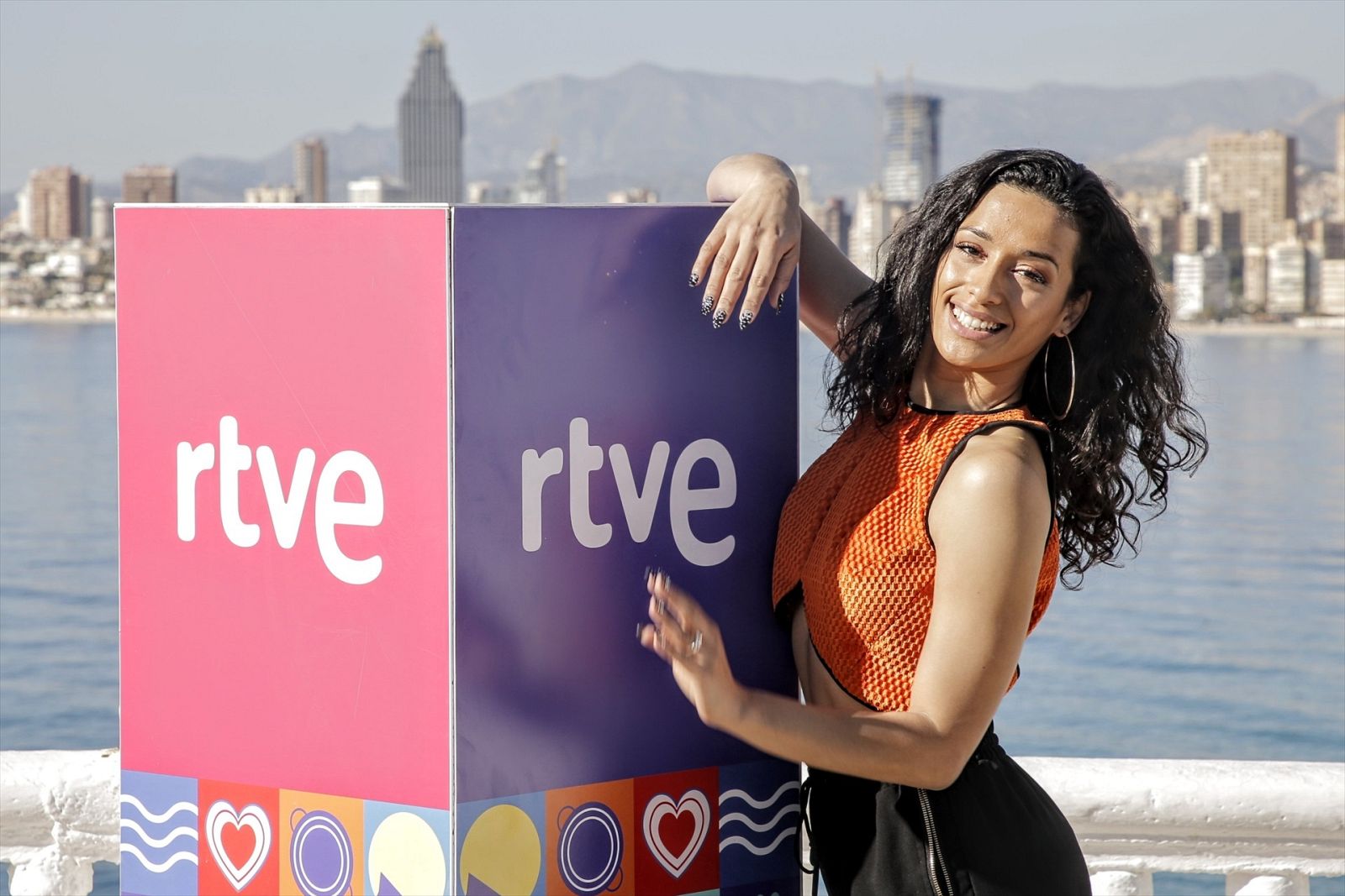 Chanel en su presentación como participante en el Benidorm Fest