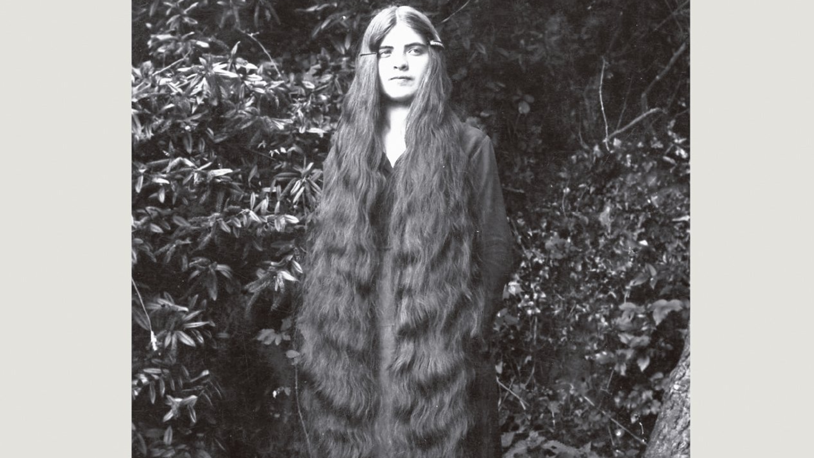 Detalle de la portada de la edición de Anagrama de 'La nostalgia de la Mujer Anfibio'