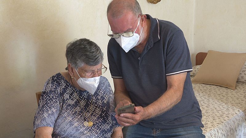 En El Hierro ponen las nuevas tecnolog�as al servicio de los mayores