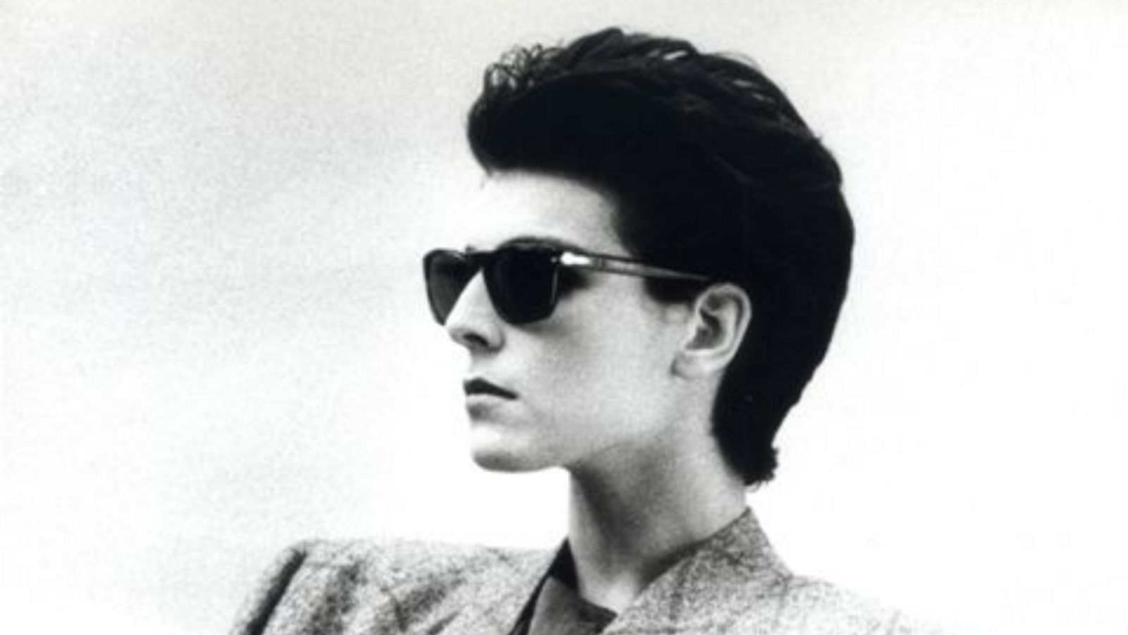 La top model Antonia Dell'Atte en una toma de la campaña publicitaria de Giorgio Armani Primavera/Verano 1985. Foto de Aldo Fallai