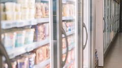 Aldi, Lidl y Mercadona retiran varios helados por la presencia de "cuerpos extraños"