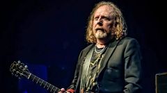 Gord Lewis, guitarrista de 'Teenage Head', muere asesinado por su hijo. ¿Qué ha pasado?
