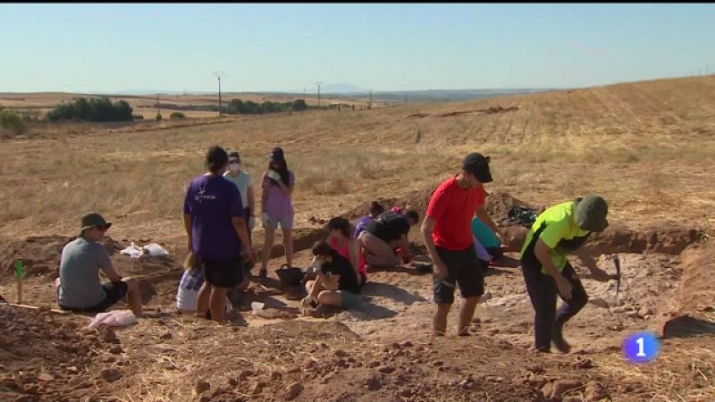 Aparece un mosaico del siglo IV en la villa romana de Rielves 