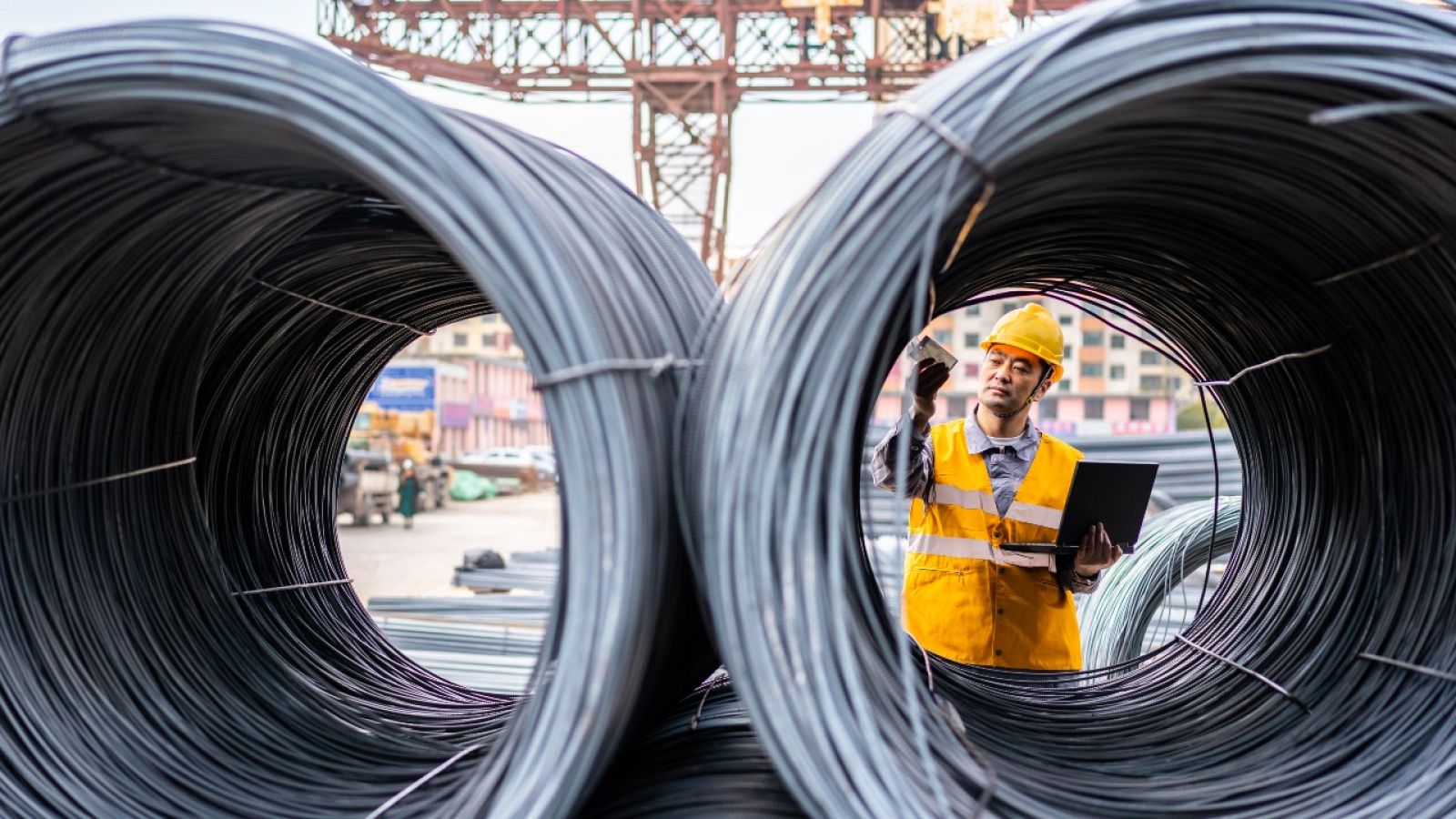 El nuevo cálculo de Eurostat para la zona euro supone una décima menos del 0,7 % que había estimado