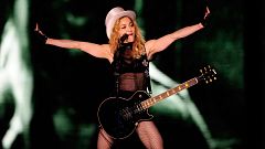 Madonna y los 10 motivos por los que sigue siendo la reina del pop: ¡Arrodíllate ante su majestad!