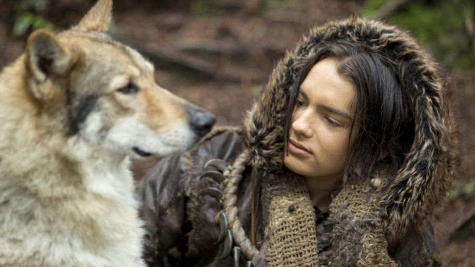 'Alpha' y el maltrato animal en la prehistoria: el motivo por el que PETA denunció la película