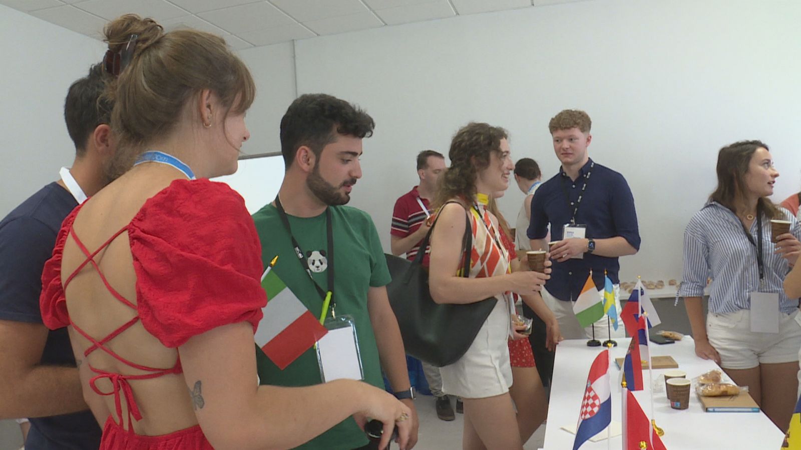 ctv-dv6-bal-mll-congreso-odontologia-br-inf-tve frame 1914