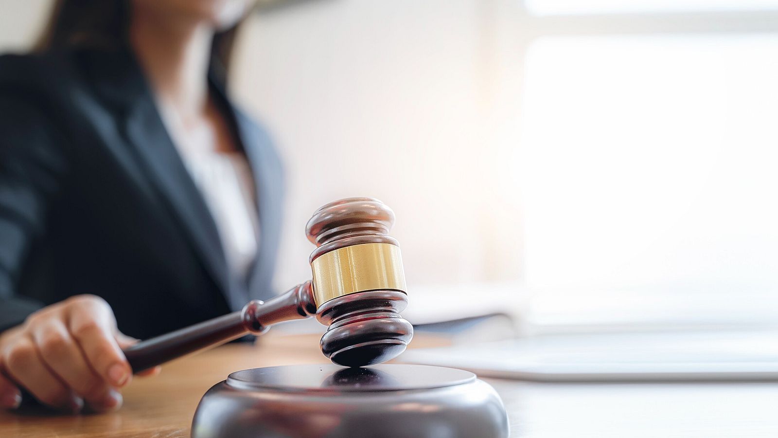 La titular del juzgado de instrucción número 5 de Tarragona ha ordenado archivar la causa