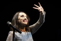 Luz Casal, ¿Qué le ha pasado en los dedos? ¿Los ha perdido?