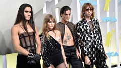 Indignación por la censura a Måneskin en MTV: ¿culo sí, pero pezón no?