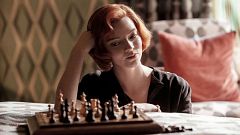 Netflix indemnizará con cinco millones de dólares a una ajedrecista por la miniserie 'Gambito de Dama'