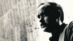 'Labordeta, un hombre sin más', el documental que redescubre al poeta, político y cantautor