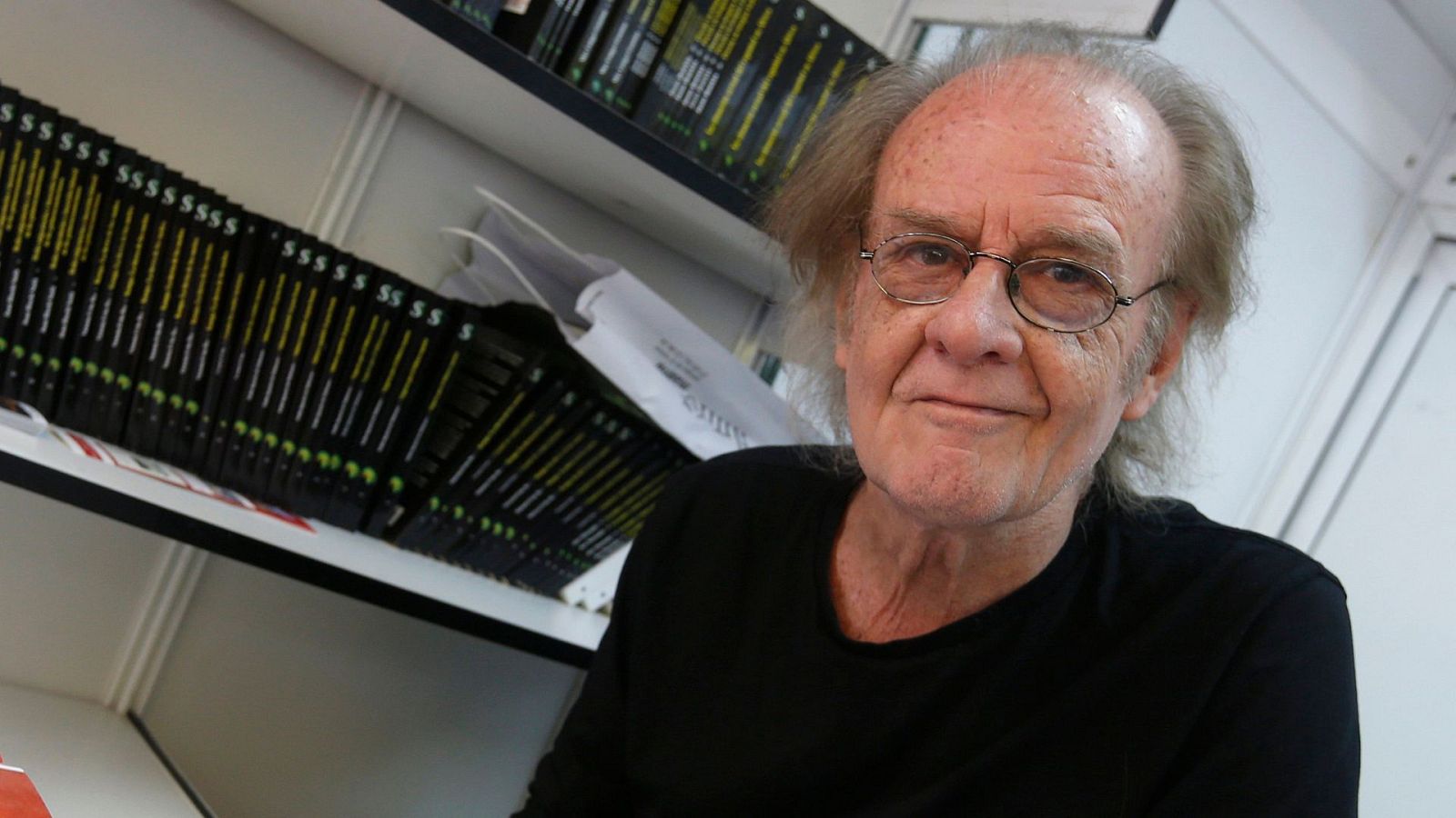 El cantautor Luis Eduardo Aute