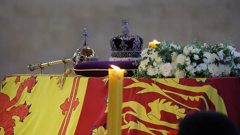 Más de 2.000 asistentes, dos minutos de silencio y traslado a Windsor: así será el funeral de Isabel II, hora a hora