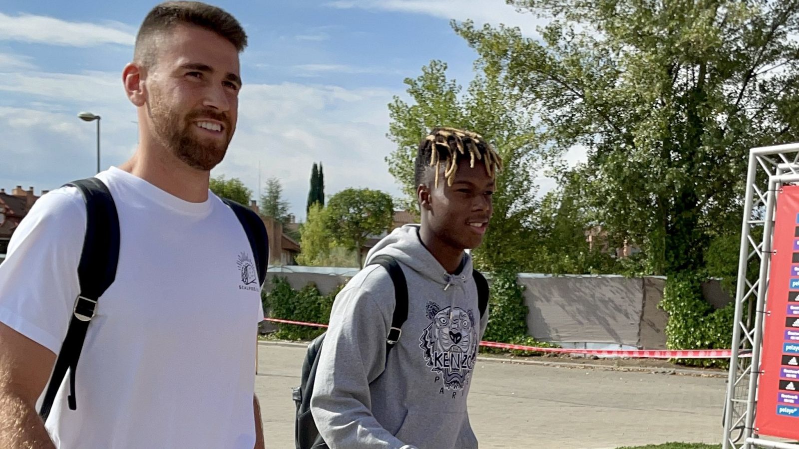 Unai Simón y Nico Williams - Selección española