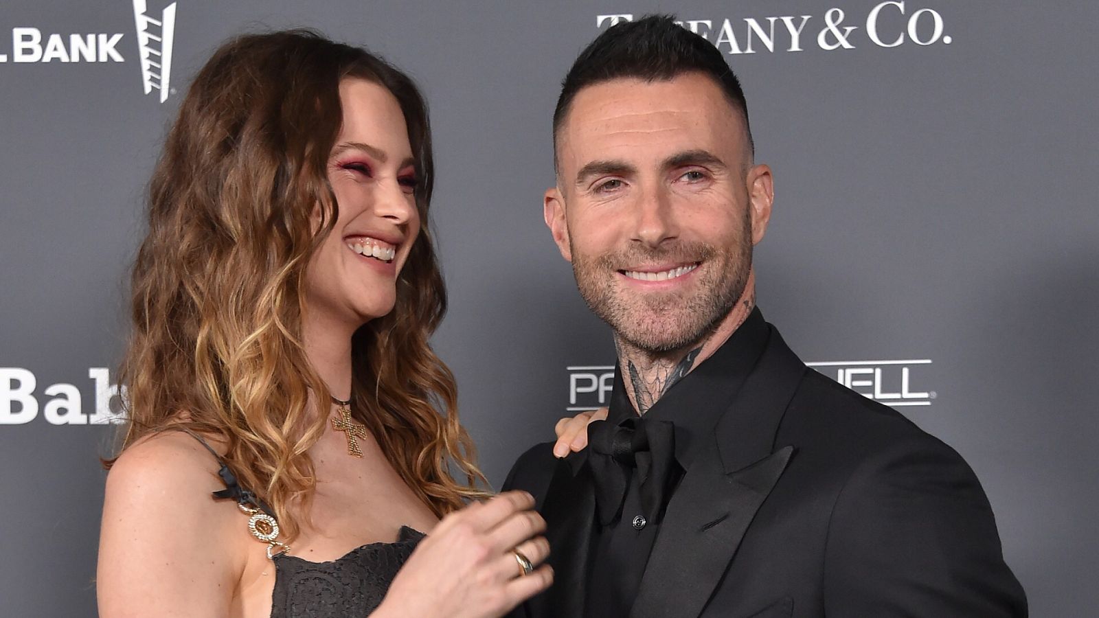Adam Levine y Behati Prinsloo