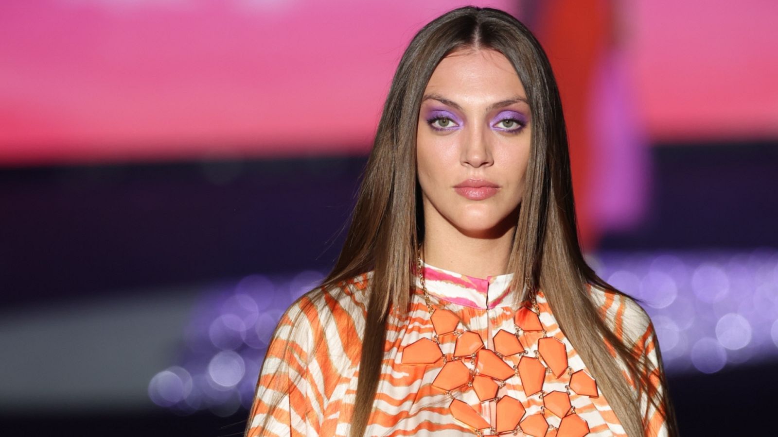 neus-bermejo-lola-casademuntt-desfila-embarazada-mbfwmadrid