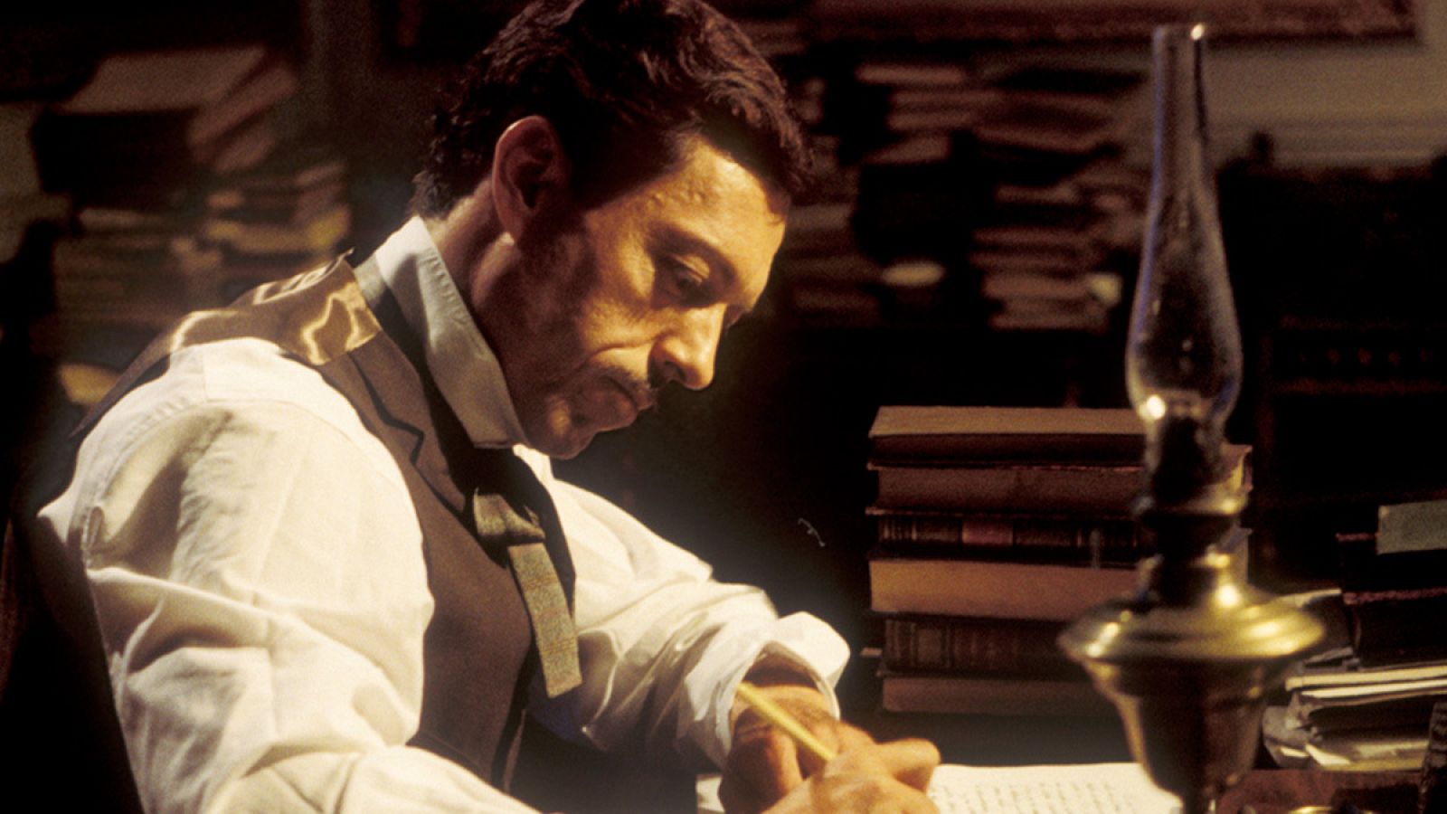 Ramón Langa encarna a Vicente Blasco Ibáñez en la miniserie dedicada al escritor valenciano.