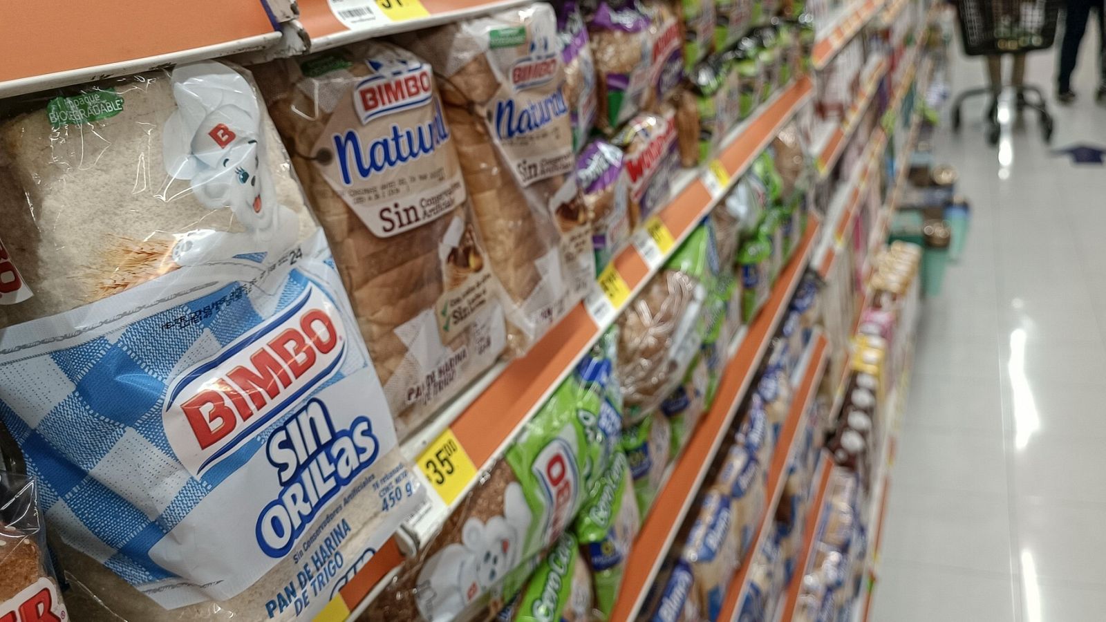 Bimbo confirma su decisión de cerrar la planta de Paracuellos tras analizar su productividad y costes