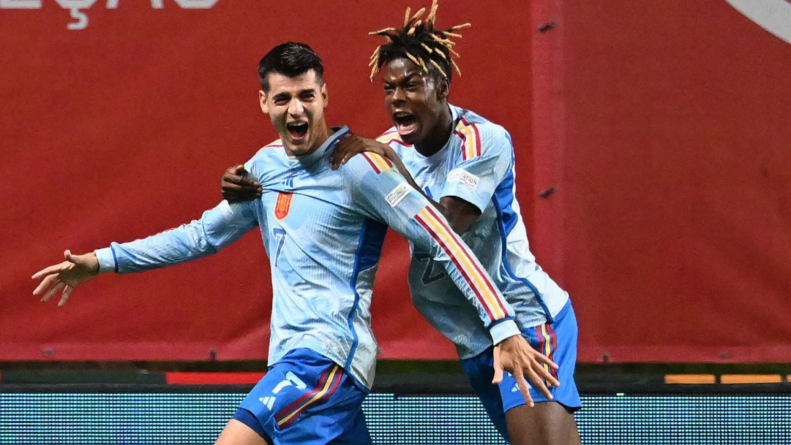 Las paradas de Unai y la revolucin de Nico Williams: La conexin Athletic salva a Espaa