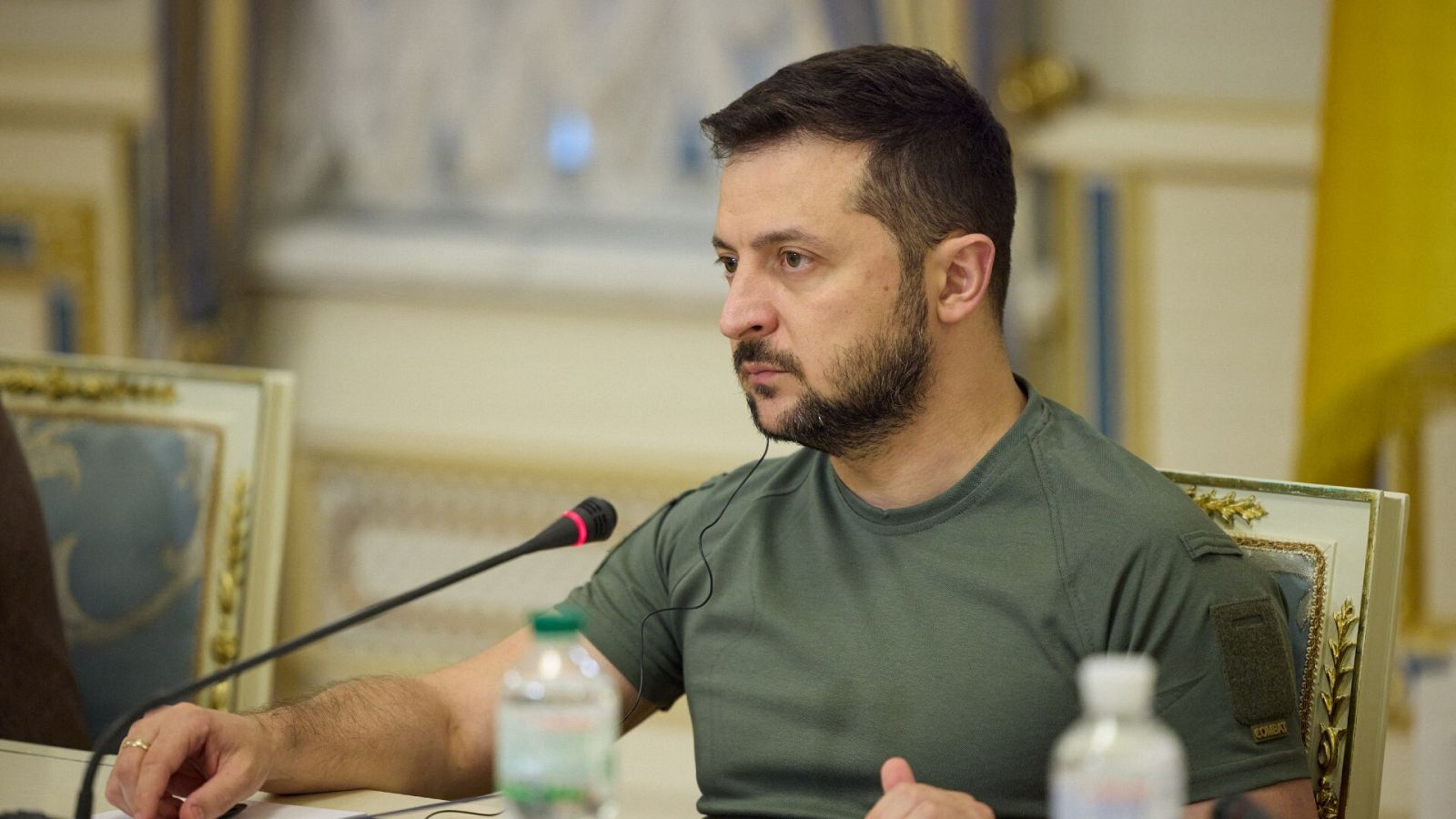 Zelenski advierte de que "actuará para defender a su pueblo" en los territorios ocupados