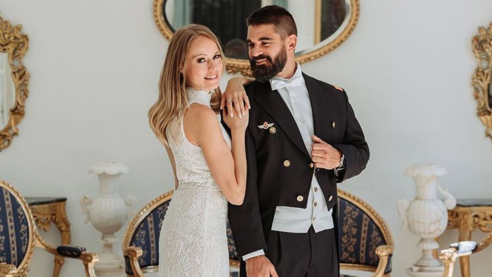 Esmeralda Moya y Jaime Llopis se han casado: así ha sido su boda