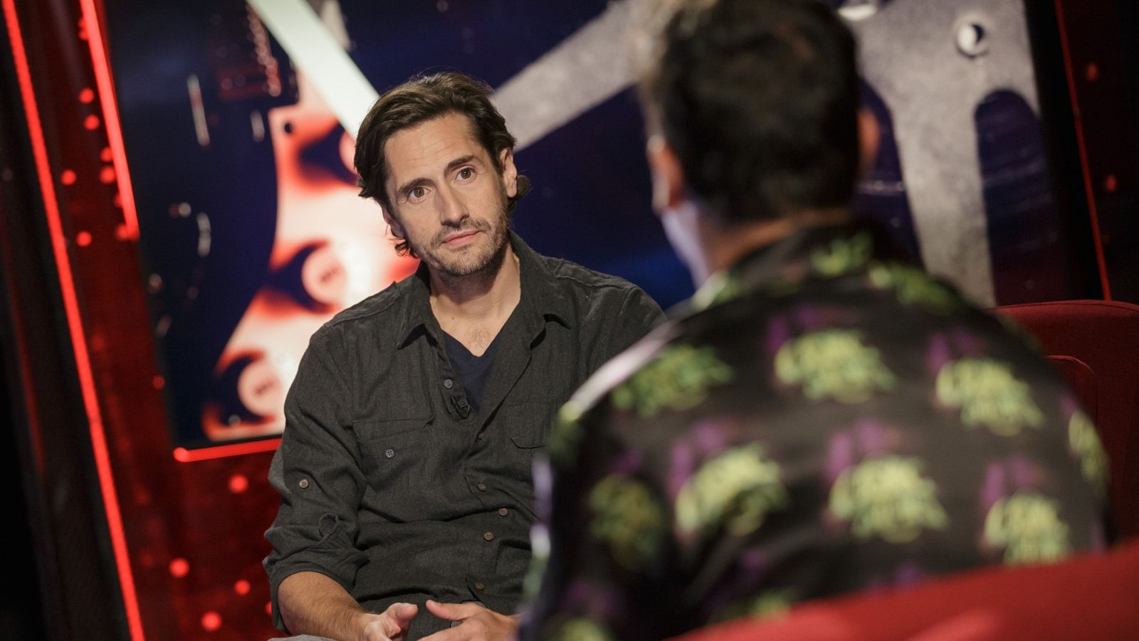 Atención Obras - Juan Diego Botto