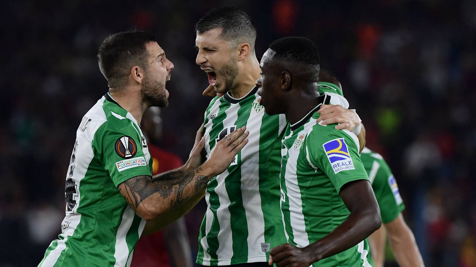 El Betis conquista Roma con un tanto al final del partido