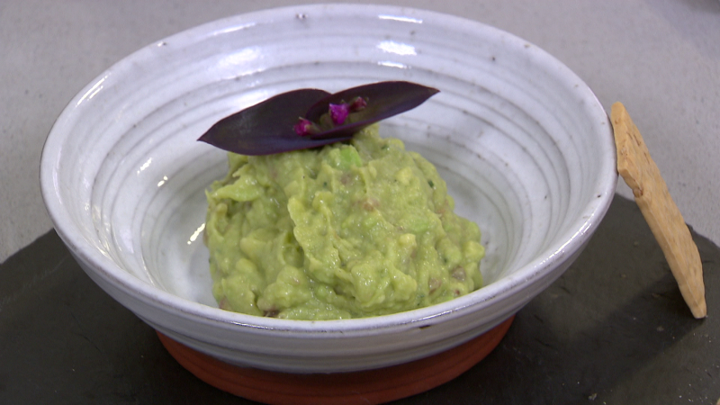 Receta de guacamole con anchoas de Sergio Fernández 