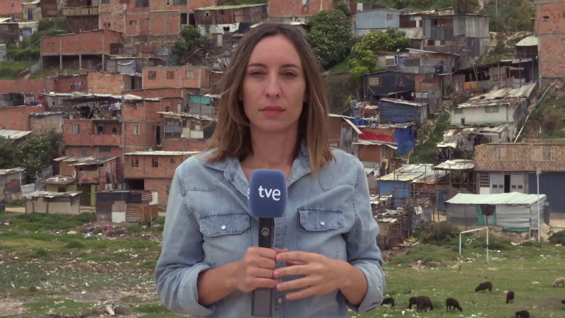 'Contra la pobreza, en todas sus formas, en todo el mundo', nueva campa�a de RTVE, con Carlos Jean y Beatriz Via�o