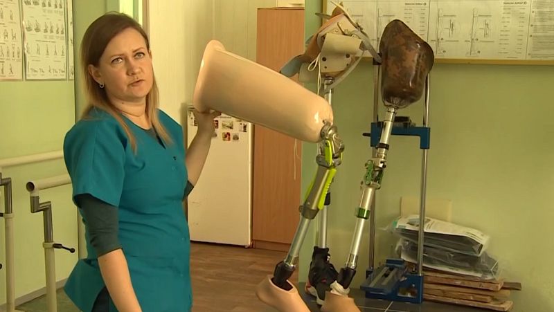 Ucrania vive una oleada de amputaciones entre sus combatientes: "Muchos vienen con los pies arrancados"