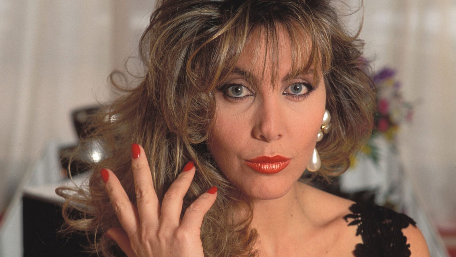 Norma Duval, la vida intensa de una vedette