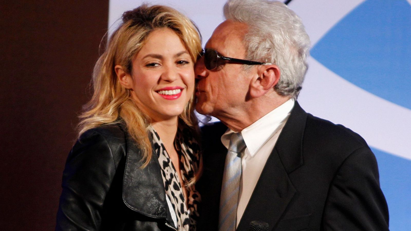 Shakira y su padre, William Mebarak Chadid, en 2011