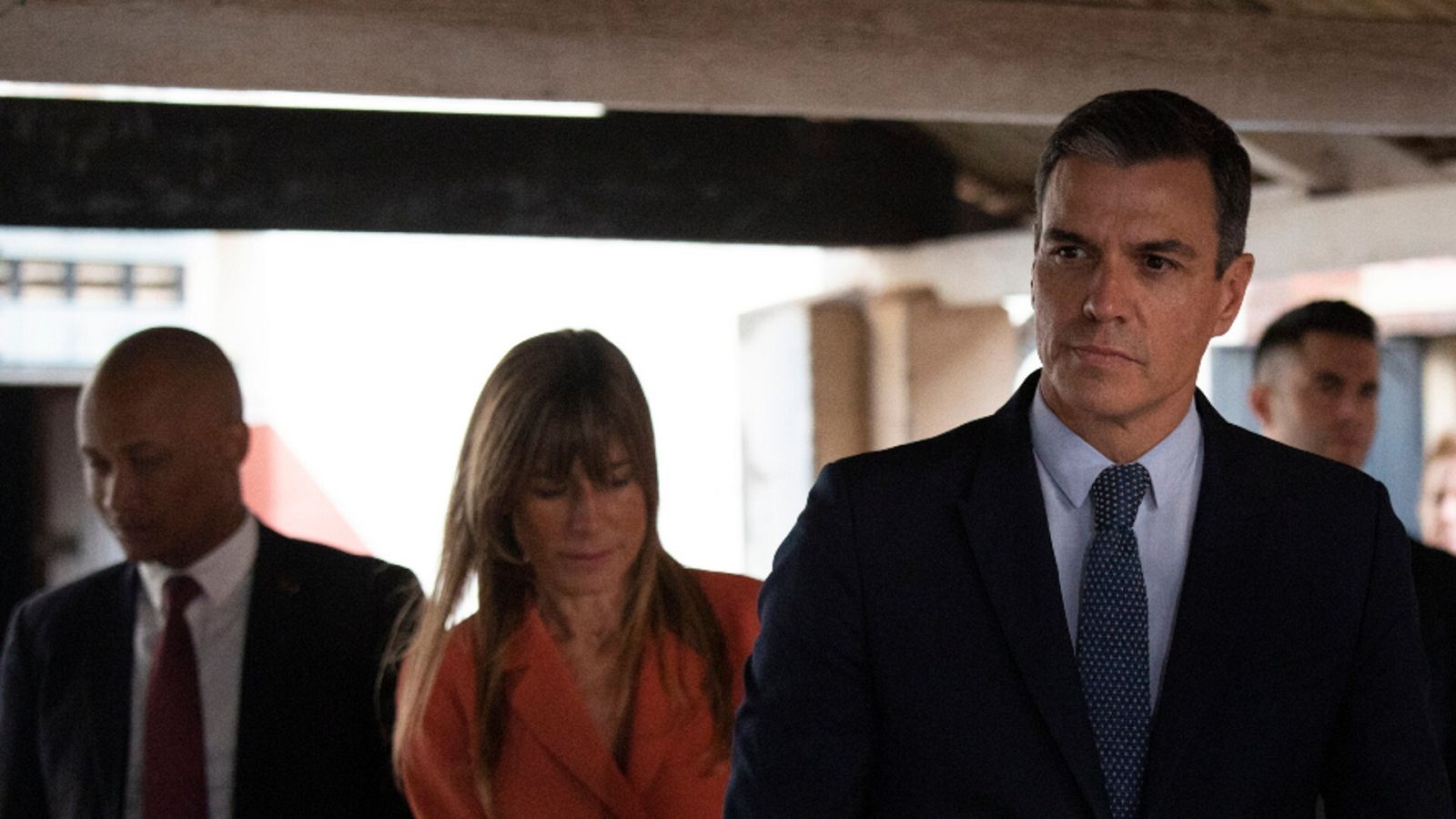 Sánchez acusa a Feijóo de no resistir las presiones tras haber cerrado el acuerdo