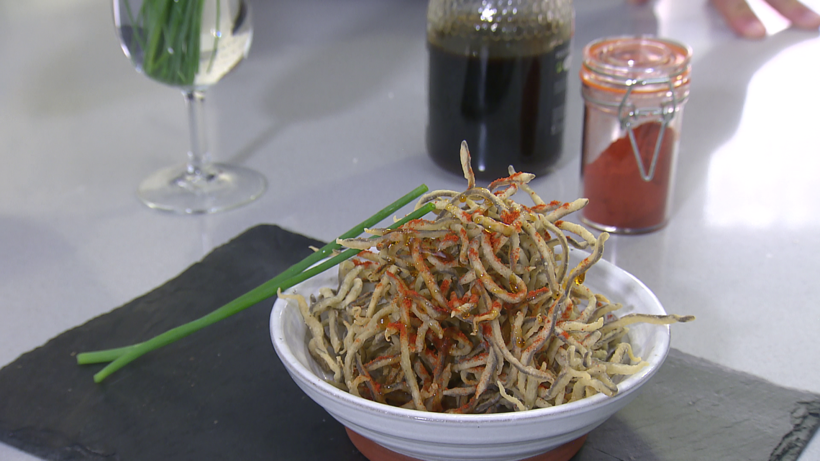 Falsos chanquetes a la miel de Sergio Fernández