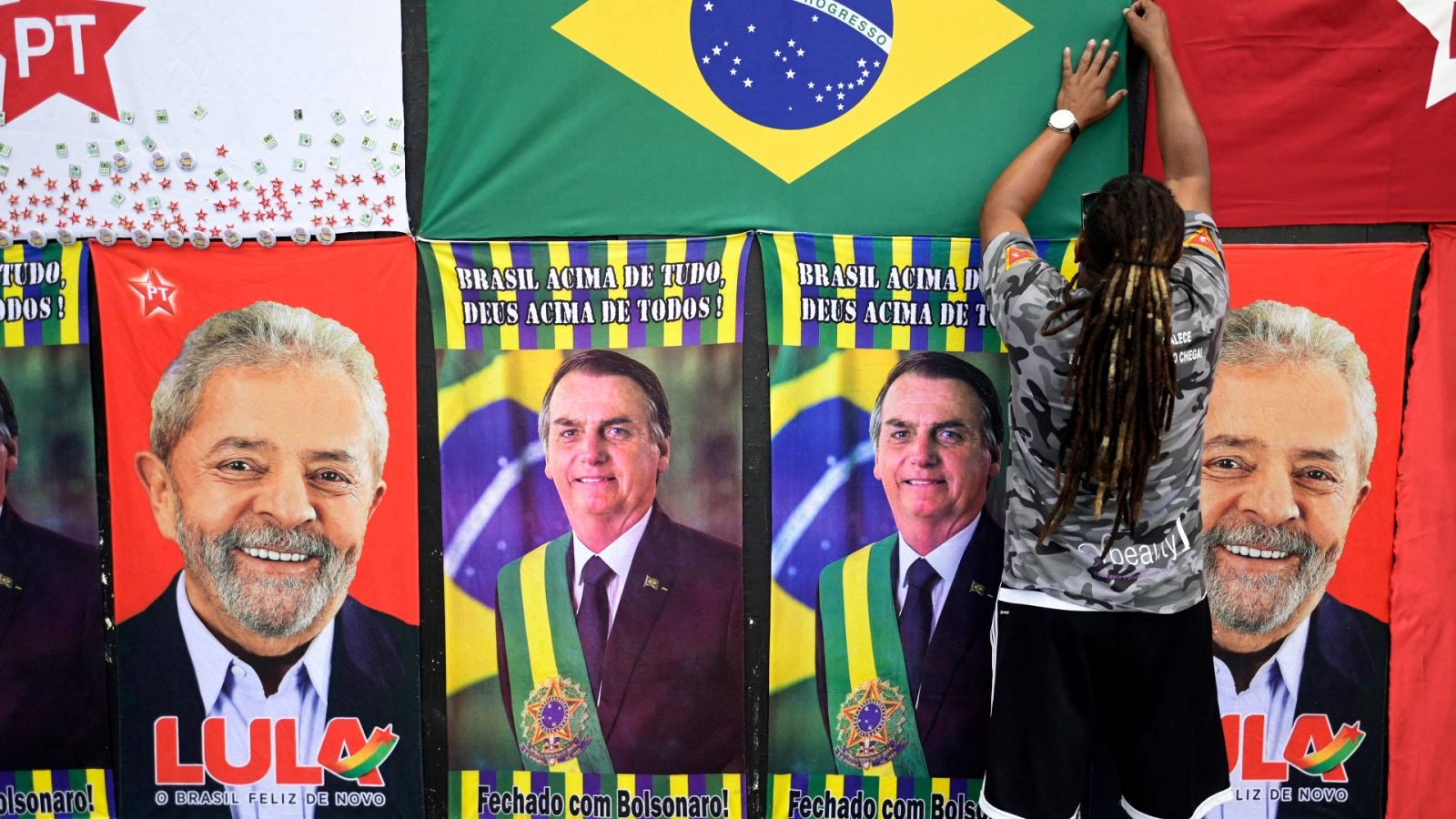 ¿A quién tienen que convencer Lula y Bolsonaro para ganar?