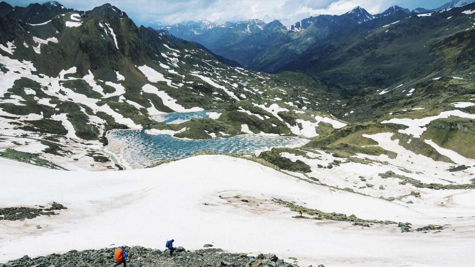 Els participants de la transpirinenca comencen les etapes més dures