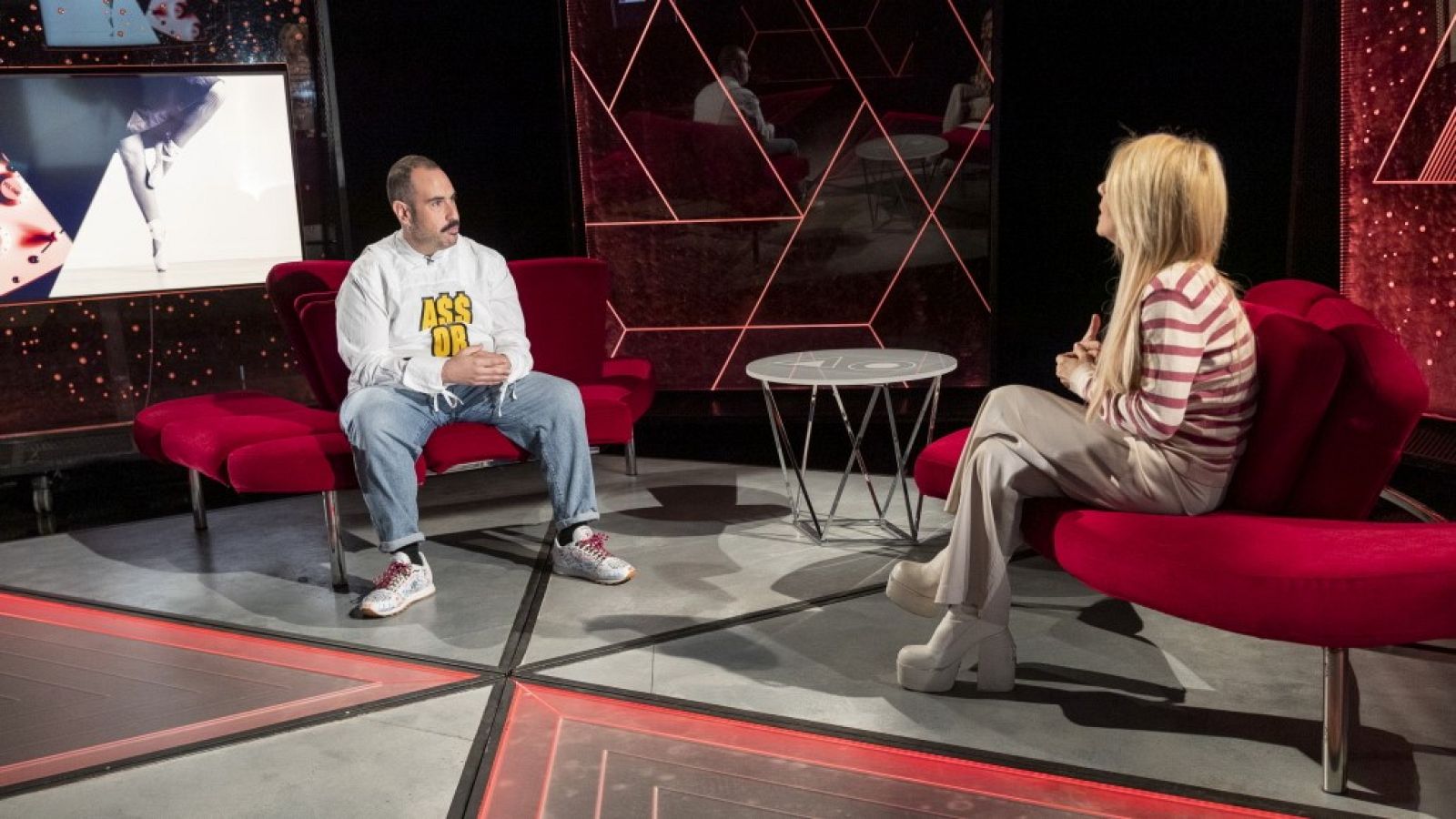 Atención Obras - Alberto Velasco y Cayetana Guillén Cuervo