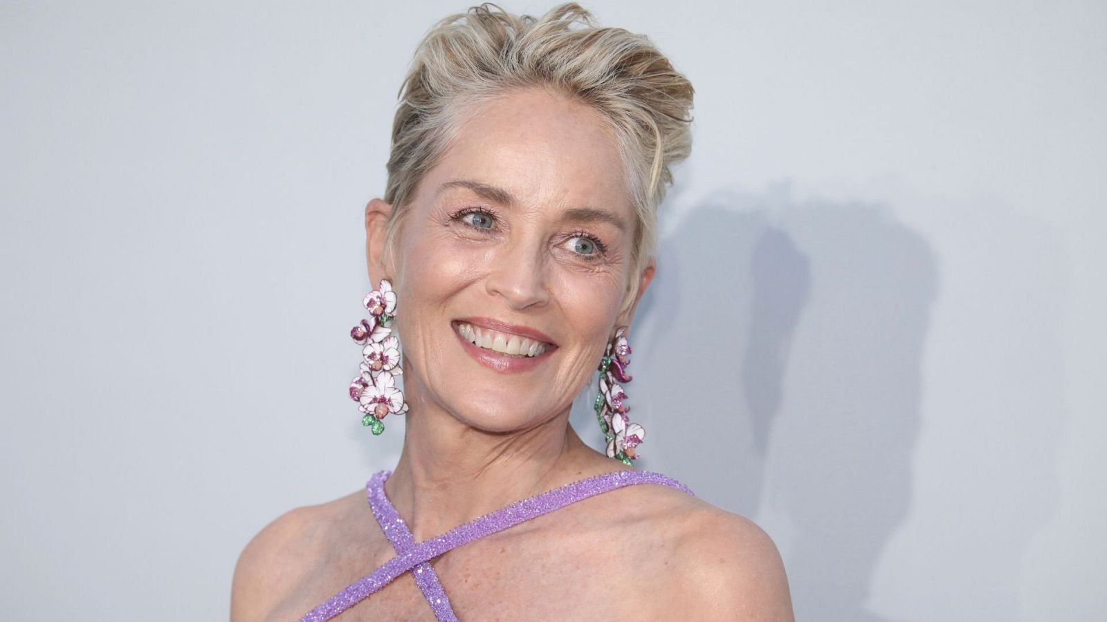 Sharon Stone revela que tiene un tumor